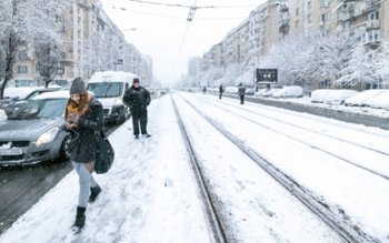 ANM: Lapoviţă şi ninsoare în …
