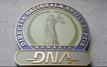 Incredibil! Adus la DNA sub …