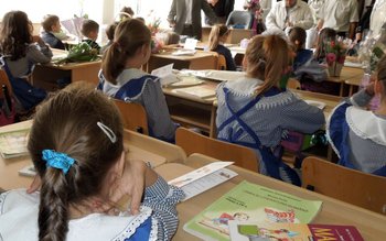 Cum au fost păcăliţi elevii …