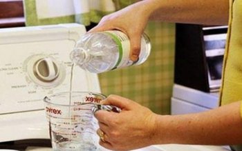 Cum scoţi mirosul de transpiraţie …