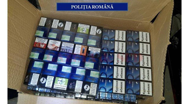 Țigări fără timbru de acciză confiscate de polițiști