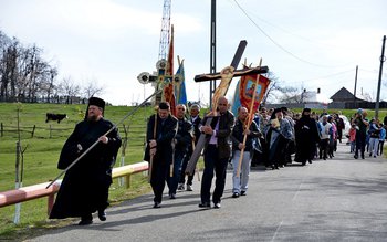 Procesiunea „Drumul Crucii” la Mănăstirea …