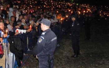 Jandarmii alături de cetăţeni în …