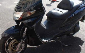 La plimbare cu scuterul neînmatriculat. …