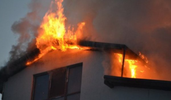 Patru familii păgubite de foc în a treia zi de Paști