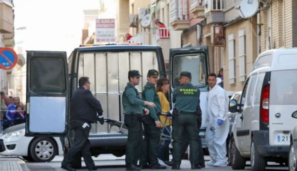 Crimă înfiorătoare în Spania: un român şi-a înjunghiat copilul de nouă ani