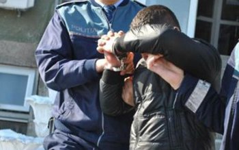 Adolescent „policalificat” în infracțiuni, arestat …