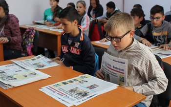 Euro Quiz la două școli …