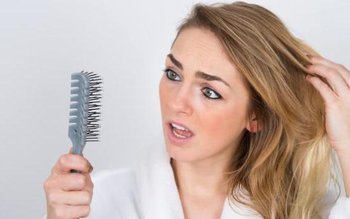 Cum previ căderea părului primăvara