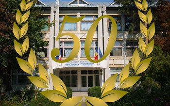 Sărbătoare în învăţământul botoşănean: Liceul …