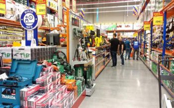 DISPARE un cunoscut magazin din …