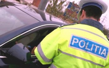 Pericol în trafic: șofer în …
