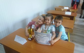 Echipajul Grădiniţei nr. 15 Botoșani, …