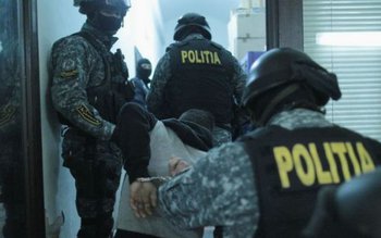 Trei bărbați din Cristinești reţinuți …