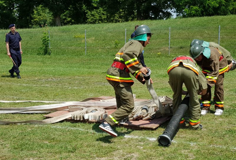 Câştigătorii concursurilor profesionale ale serviciilor voluntare pentru situaţii de urgenţă - FOTO