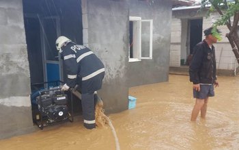 Ploile fac ravagii în județ. …