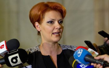 Guvernul da 500 de euro …