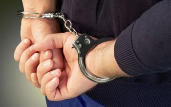 La un pas de pușcărie …