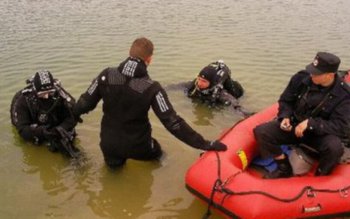 TRAGIC! O adolescentă de 14 …