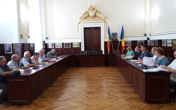 Pensionarii dorohoieni, față în față …