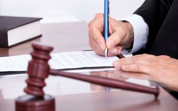 Control judiciar după o aventură …