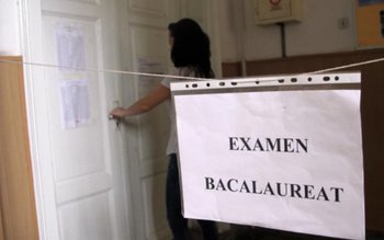 Elev eliminat de la examenul …