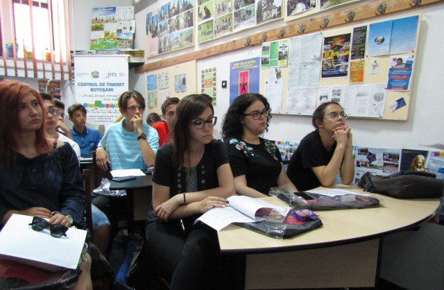 „Erasmus+” promovat la Centrul de Tineret Botoșani