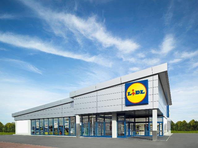 Lidl elimină din sortiment articolele de unică folosință din plastic până la sfârșitul anului 2019