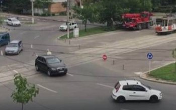 Un bărbat în vârstă a …