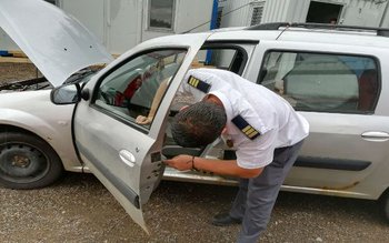 7000 de țigarete ascunse în …