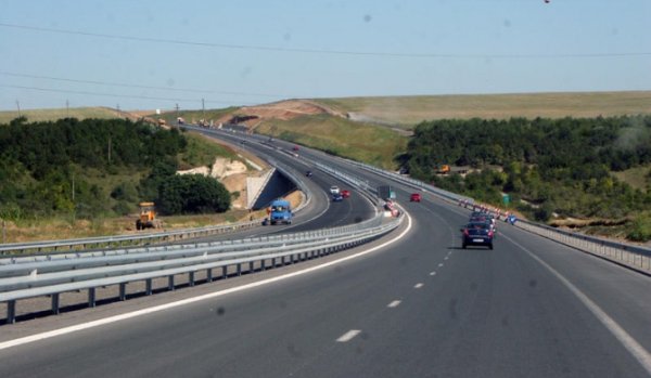 Român, păcălit pe autostradă, în drum spre România. Avertisment pentru toți soferii!