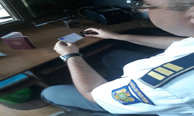Moldovean fără permis oprit la frontieră