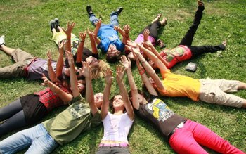 Copiii sinistraţilor din Coşula vor …