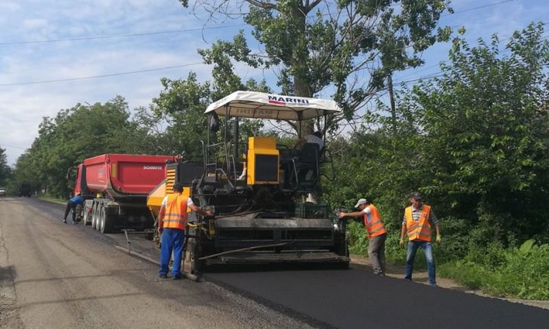 Încep lucrările de modernizare pe DJ 294C Manoleasa – Zahoreni - Borolea