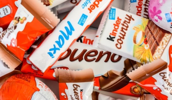 Ferrero angajează degustători de Nutella și Kinder și îi plătește cu 10.000 de dolari