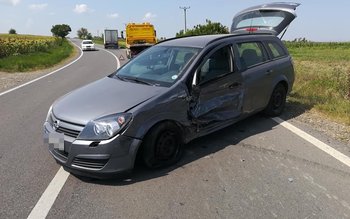 Accident la Cervicești! Două persoane …