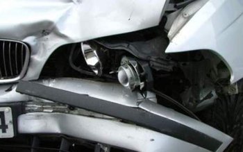 Cascadorie pe un drum comunal …