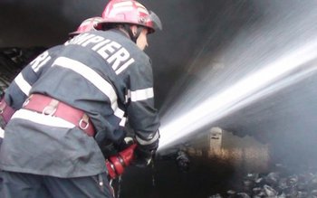 Incendiu izbucnit la o casă …