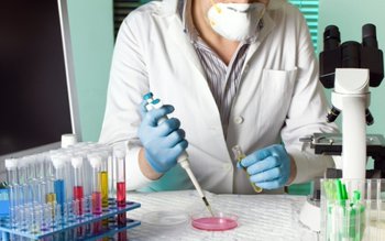 O nouă bacterie rezistentă la …