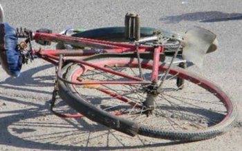 S-a dezechilibrat: Un biciclist băut …