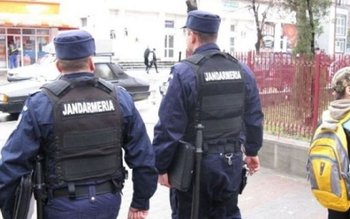 Tulburarea liniştii publice sancţionată de …