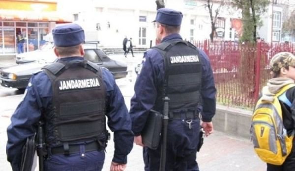 Tulburarea liniştii publice sancţionată de jandarmii din Botoșani cu 17900 lei în doar câteva ore