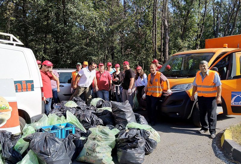 Drumarii botoșăneni s-au alăturat celei mai mari mișcări civice organizate la nivel mondial - FOTO