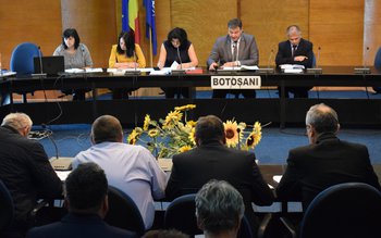 Întâlnirea secretarilor unităţilor administrativ - …