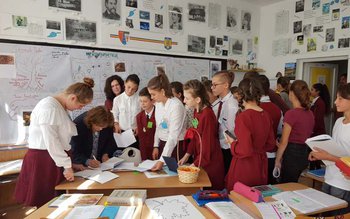 Ana Blandiana în vizită la …