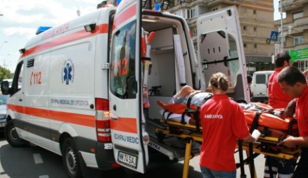Accident de muncă! Angajatul unei societăți din Botoșani a ajuns la Urgențe!