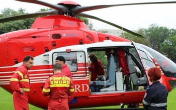 Femeie în vârstă de 64 …