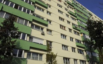 Toţi românii care stau la …