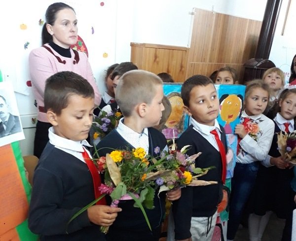 Ziua Mondială a Educației sărbătorită la Școala Gimnazială „Gheorghe Coman” Brăești - FOTO