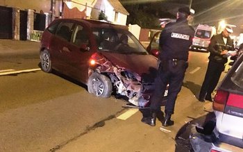 O șoferiță beată criță a …